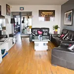 Perfect Modern High Floor Apt With All Paris View