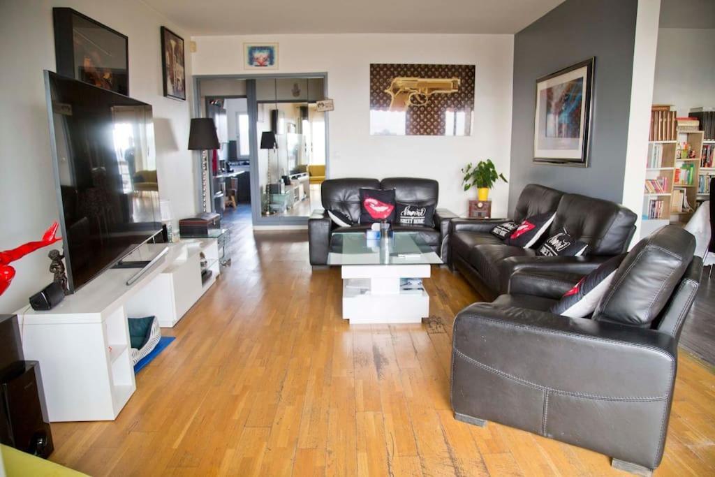 Perfect Modern High Floor With View Appartement Parijs